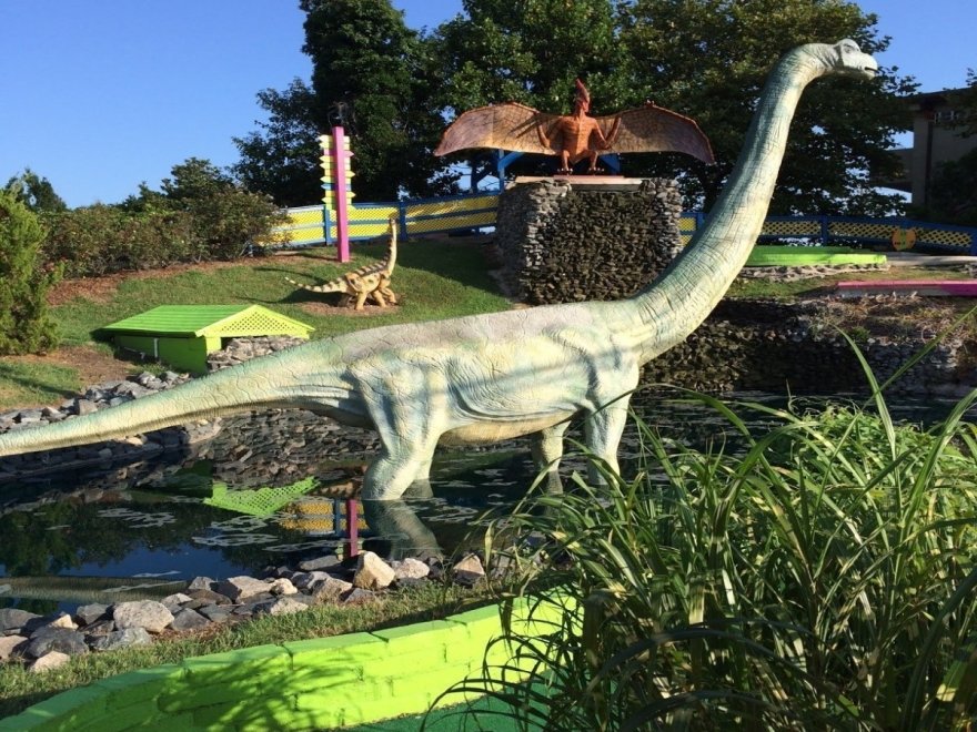 Nick's Dino Golf