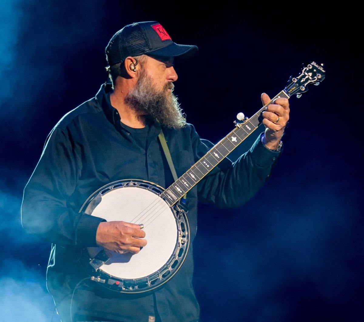 Country Calling Banjo player at Country Calling